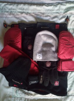 Rukavice,Čepky,Čelenka,Nákrčník,Návleky - 2