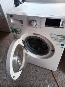 Automaticka pracka Beko - 2