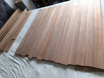 Prodám masivní orešakové obklady - 2