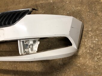 Přední nárazník Fabie 3 , 6V0807221F - 2