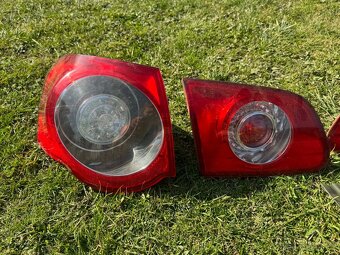 zadní světla passat b6 - 2