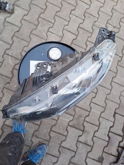 HONDA CIVIC X sedan - 2