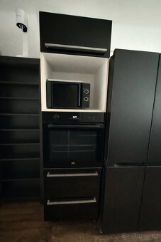 KUCHYŇ včetně jídelního setu - 2