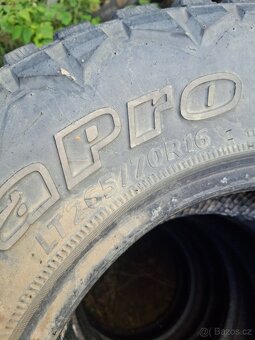 Pneu hankook MT 265/70 R16 - 2