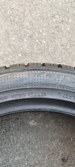 235/45R 18 Kumho zimní - 4x - 2