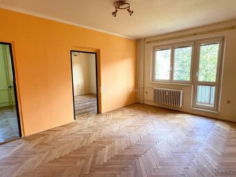 Prodej bytu 3+1 s balkonem ve Vsetíně - 2
