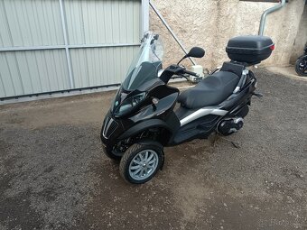 Piaggio mp3 400LT CZ doklady v ceně na řidičák sk.B černá - 2