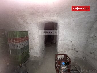 Prodej polyfunkčního domu v Zádveřicích - 2