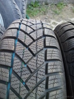 PRODAM=ZIMNI PNEU 155/70R13 4X8mm. - 2