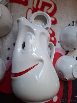 Usměvavý porcelán - 2