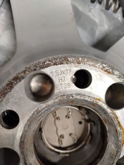 Originál disky AUDI R17 (z Audi A5), včetně Michelin zimních - 2
