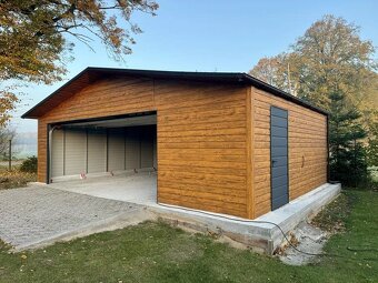 Moderní plechová garáž 8x6 se sekčními vraty - 2