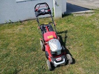 velka sekacka hecht 5484 SX s kosem - 2
