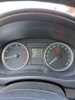 ŠKODA FABIA 1.2 HTP 51KW R.V 2008 ELEGANCE - 2