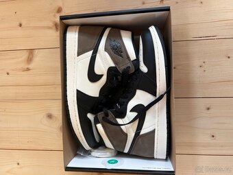 JORDAN 1 RETRO HIGH DARK MOCHA - 2