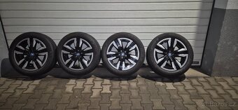 BMW iX3 G08 originální disky r19 245/50r19 Michelin zimní 4- - 2
