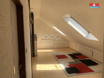 Pronájem bytu 1+kk, 58 m², Vojkovice - 2