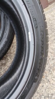 2ks letni pneu Goodride 225/45-17 okolo 4mm - 2