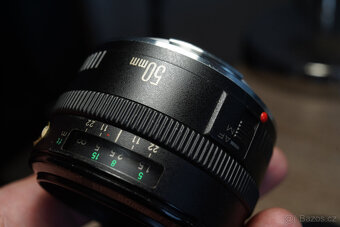 Canon EF 50/1.8 - 2