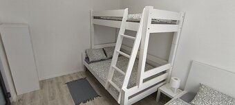 Prodám palandu 2+1, matrace, rošty - 2
