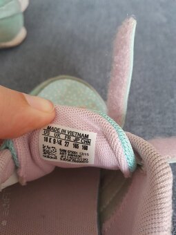 Botasky Adidas 27 - 2