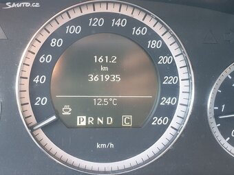 Mercedes-Benz Třídy E, 200d nutný servis vozu - 2