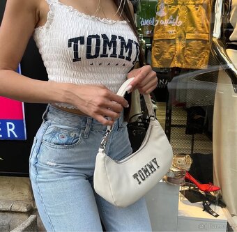 Kabelka Tommy Hilfiger - 2