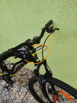 Značkové horské kolo Kellys 26"/15,5" disc - 2