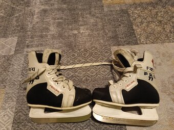 Dětské lední brusle - 2