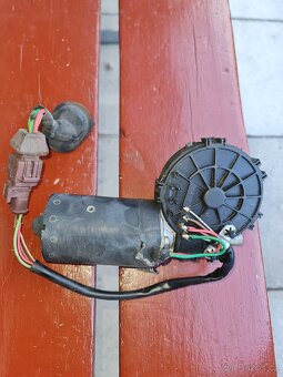 Citroën Xsara Picasso motor stěrače - 2