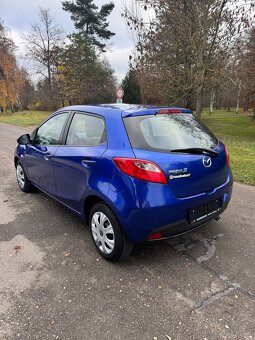 MAZDA 2  -  1,4 16V  5 dveří - 2