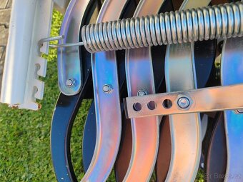 Stropní stahovací schody - 2