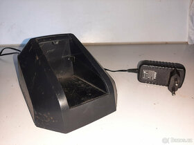 Nabíječka baterií Toyota BT - 2