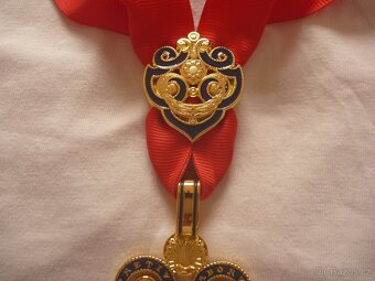 RU Rytířský řád zlatého rouna vyznamenání Rakousko FJI - 2