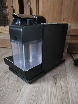NESPRESSO De'Longhi Lattissima kávovar na kapsle - 2