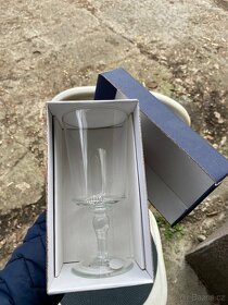 Skleněný pohár - 2