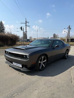 Dodge challenger 5.7 v8 R/T - 2