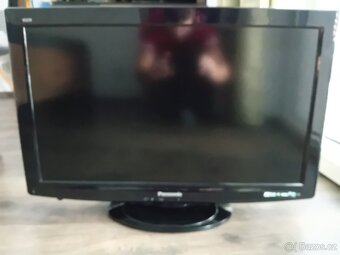 PANASONIC TX-L32C10E LCD TV - 82cm - 2