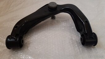 Nissan Navara : Rameno - 2