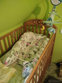 Postýlka masivní - 2