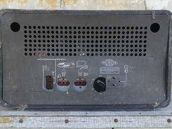 Prodam historicka radia - 2