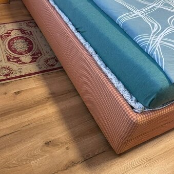 Postel, válenda - 2