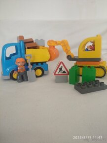 Lego duplo 10812 - stavba - pásový bagr a náklaďák - 2
