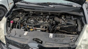 TOYOTA COROLLA VERSO 2.2 d4d 110kw 100kw - 2