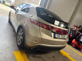 Honda civic 8g vyměním za dodávku typu Caddy - 2