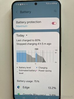 🚀 Prodej Samsung Galaxy S22 –Bílá elegance s prasklým rohem - 2