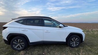 Hyundai Tucson - 2