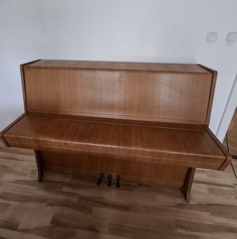 Piano zn. Petrof - 2