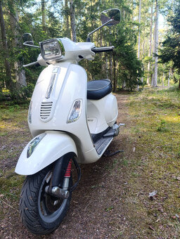 Vespa 125 Sprint - 2