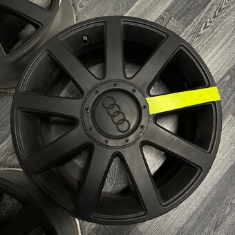 Alu AUDI 5x112 17” 8E0601025AC - 2
